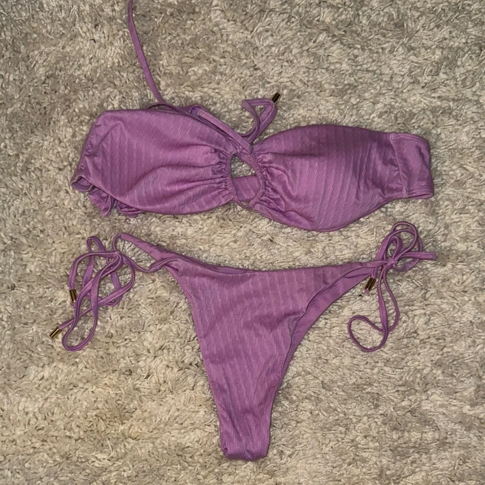 Monday swimwear - bikini set - Picture 4 of 8